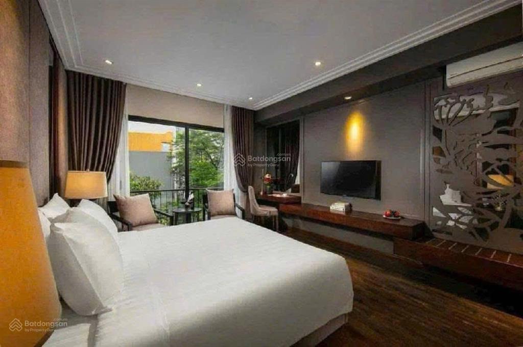 Bùi thị xuân (triệu việt vương). dt 223/230 m2 x 15 tầng, mt 8m, giá 212 tỷ (có thương lượng)