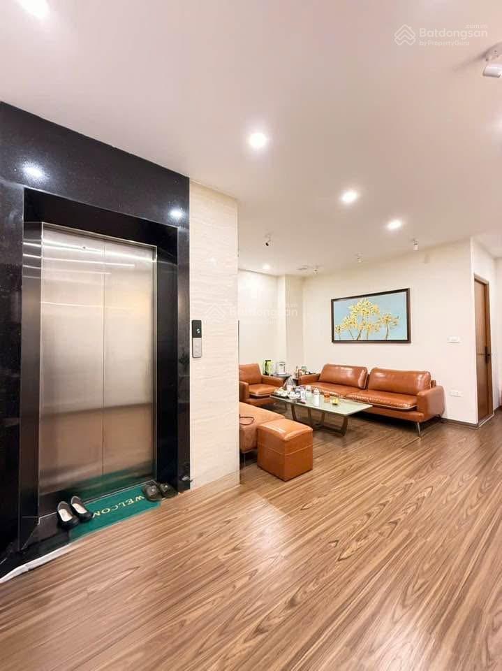 Phân lô vip đỗ quang 8 tầng gara oto thông sàn thang máy  view vườn hoa sân chơi, ở và kinh doanh