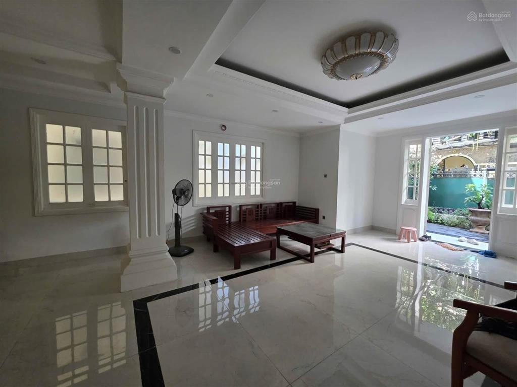 Âu cơ tây hồ biệt thự vip hiếm tây hồ  cạnh bảo tàng văn học việt nam