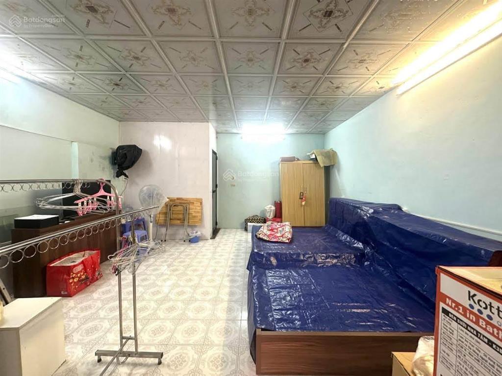 Thợ nhuộm hoàn kiếm dt 35m2 x 3 tầng mt 5,7 m giá 33 tỷ hiếm có khó tìm  mặt phố cổ  kinh doanh