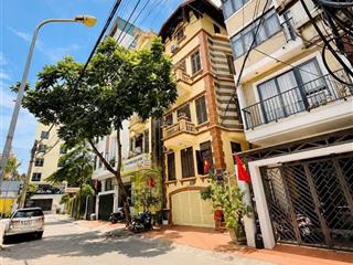 Trần quốc hoàn, cầu giấy siêu hót  2 thoáng  cực hiếm đẹp khu vực  phân lô víp làn 2 sau