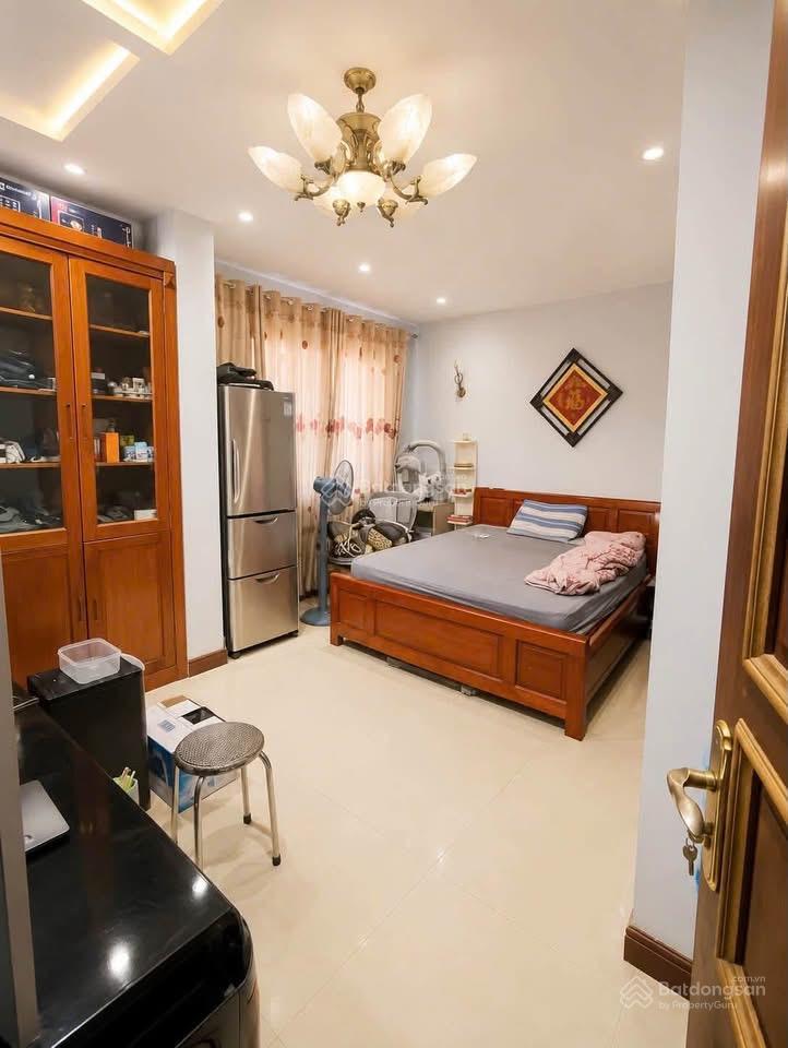 Trần quốc hoàn, cầu giấy siêu hót  2 thoáng  cực hiếm đẹp khu vực  phân lô víp làn 2 sau
