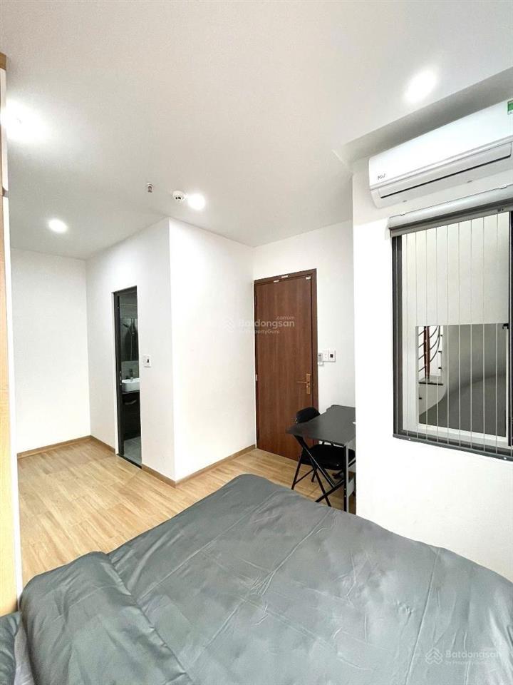 Toà ccmn bạch mai mai hương 60m x 5 tầng giá 18 tỷ