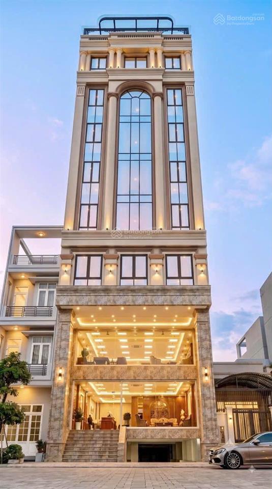 Cần bán hoặc cho thuê đều được giá thuê cả toà 650 tr/th
dt 420m x 11 tầng mt 9 ,2 m giá 42x tỷ s