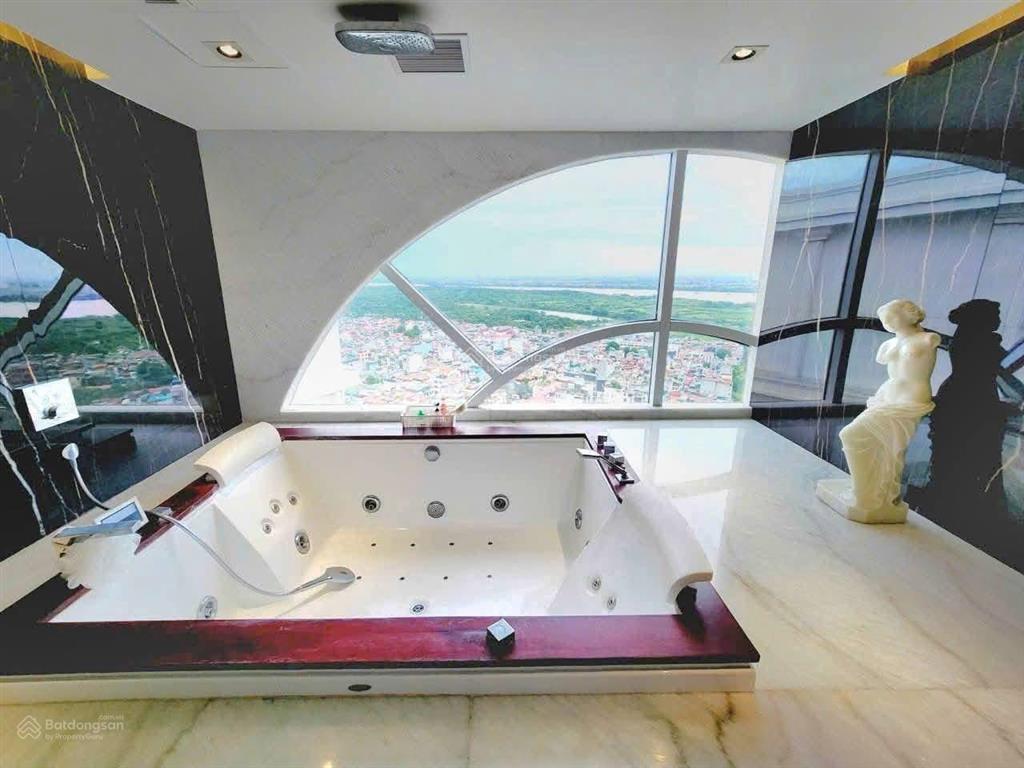 Siêu phẩm penthouse aqua central ba đình duplex 2 tầng 500m view thành phố & sông hồng