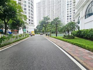 Tòa r4 royal city căn hộ 3 ngủ 2 vệ sinh | đang cho thuê làm văn phòng dt 100m2 tầng cao