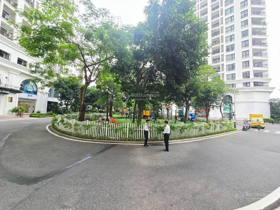 Tòa r4 royal city căn hộ 3 ngủ 2 vệ sinh | đang cho thuê làm văn phòng dt 100m2 tầng cao
