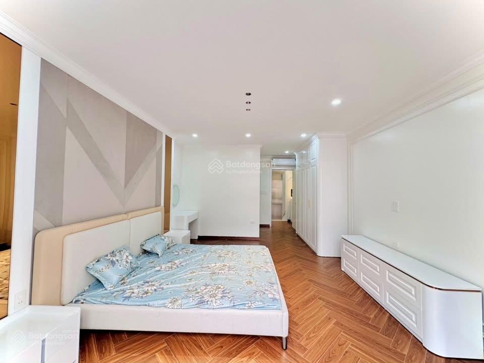 Siêu phẩm kim ngưu 7 tầng thang máy full nội thất ngõ 559 kim ngưu, hai bà trưng d