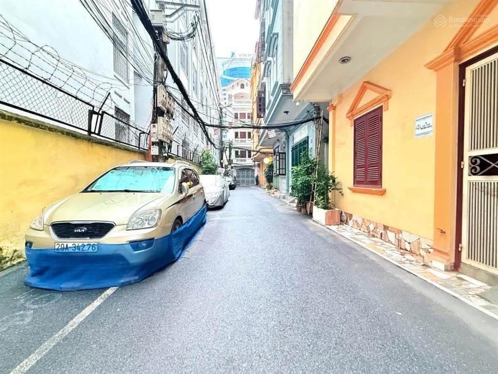 Nguyễn chí thanh dt 45 m x 6 tầng mt 4 m giá 20 tỷ đống đa ô tô tránh chạy vòng quanh vip đống đa