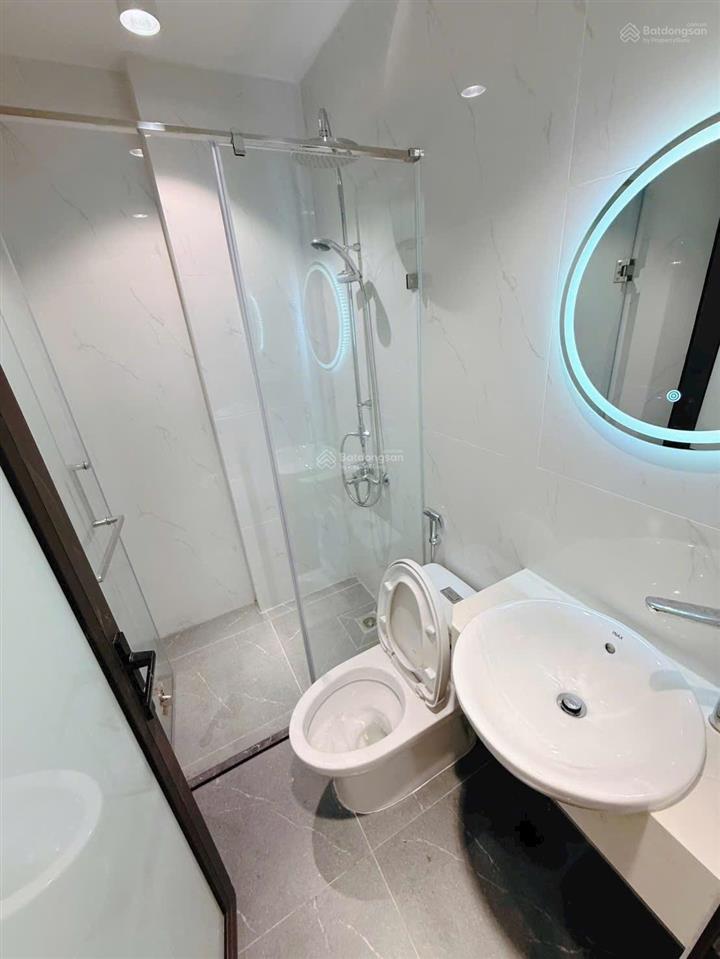 Ngộp quá rồi giảm hẳn 5 tỷ  đống đa  ô tô tránh  kinh doanh  khu phân lô 4 tầng dt 45m2  full