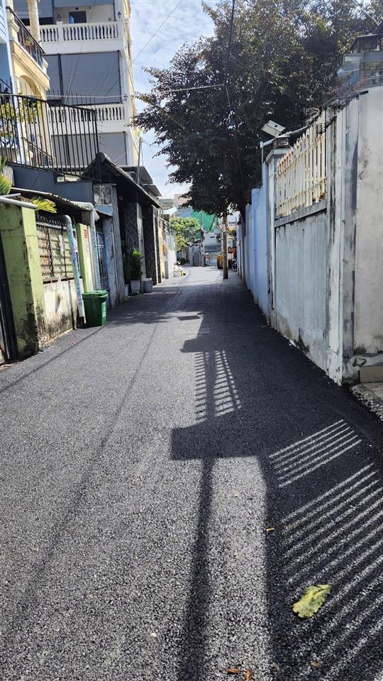 Bán dãy trọ hxh thông đường đình phong phú  6,45 x 18 = 116m²