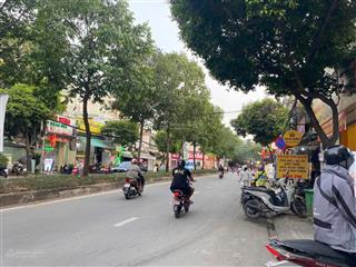 Bán gấp nhà 1t1l hxh thông ngay cao đẳng công thương. 4.8 x 17.2 = 83m2
