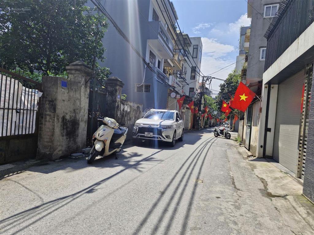 Bán đất tư đình cổ linh, long biên, 100m2, giá 28.8 tỷ, phân lô ô tô tránh kinh doanh đầy tiềm năng