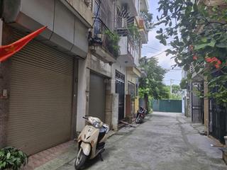 Bán nhà tư đình, cổ linh, long biên, 45m2, giá 11.7 tỷ, ô tô vào, an ninh dân trí sống tuyệt vời