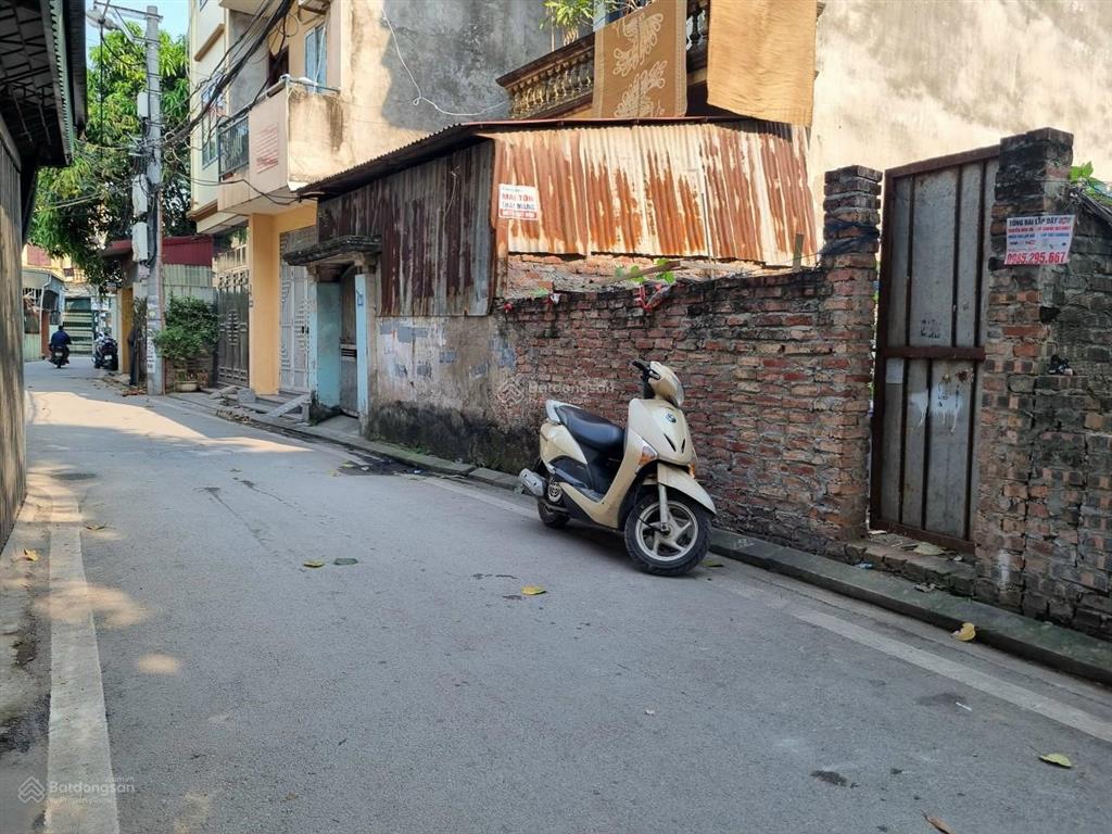 Bán đất phố trạm, bát khối, long biên, 79m2, giá 15.9 tỷ, ô tô thoáng, kinh doanh tốt, khá hiếm