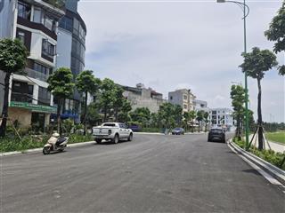 Bán đất cổ linh, tư đình, long biên, 172m2, 65 tỷ, phân lô, ô tô tránh, vỉa hè, kinh doanh hiếm