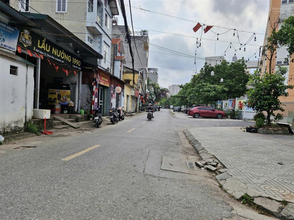 Bán đất mặt phố ngọc trì, long biên, 121m2, giá 31.5 tỷ, ô tô tránh vỉa hè, siêu kinh doanh đắc địa