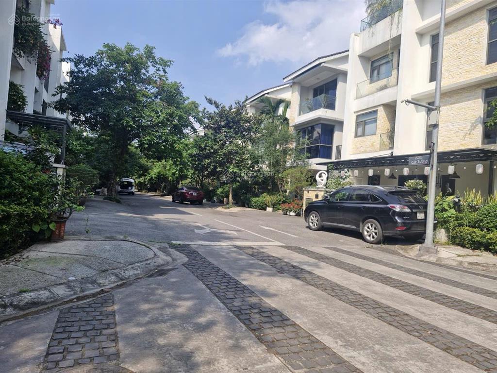 Bán nhà liền kề vũ đình tụng, long biên, 144m2, giá 33.1 tỷ, không gian yên bình văn minh đáng sống