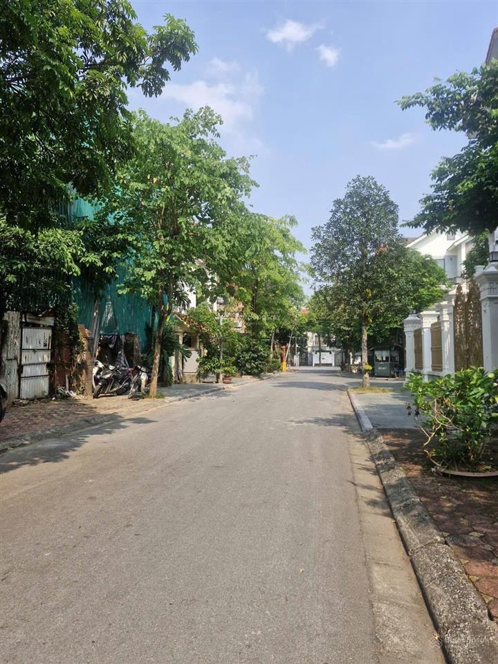 Bán biệt thự việt hưng, bùi thiện ngộ, long biên, 152m2, giá 47 tỷ, vị trí siêu đẹp đắc địa hiếm
