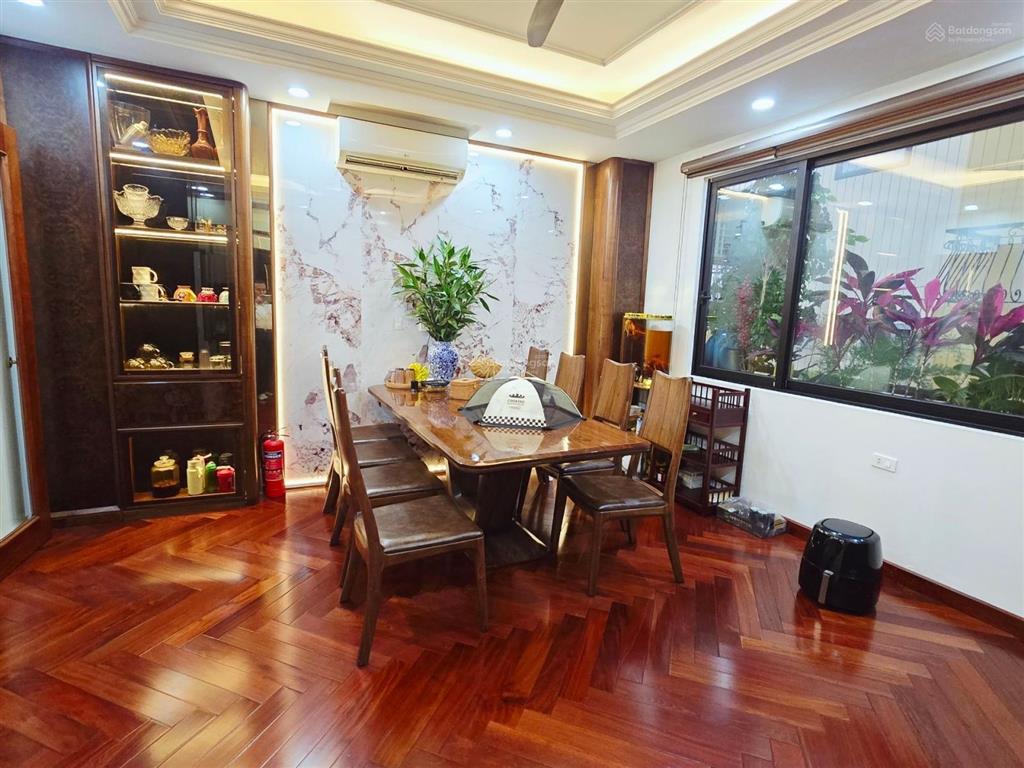 Bán nhà minh tâm, cổ linh, long biên, 80m2, 7 tầng, giá 36 tỷ, phân lô ô tô tránh vỉa hè thang máy