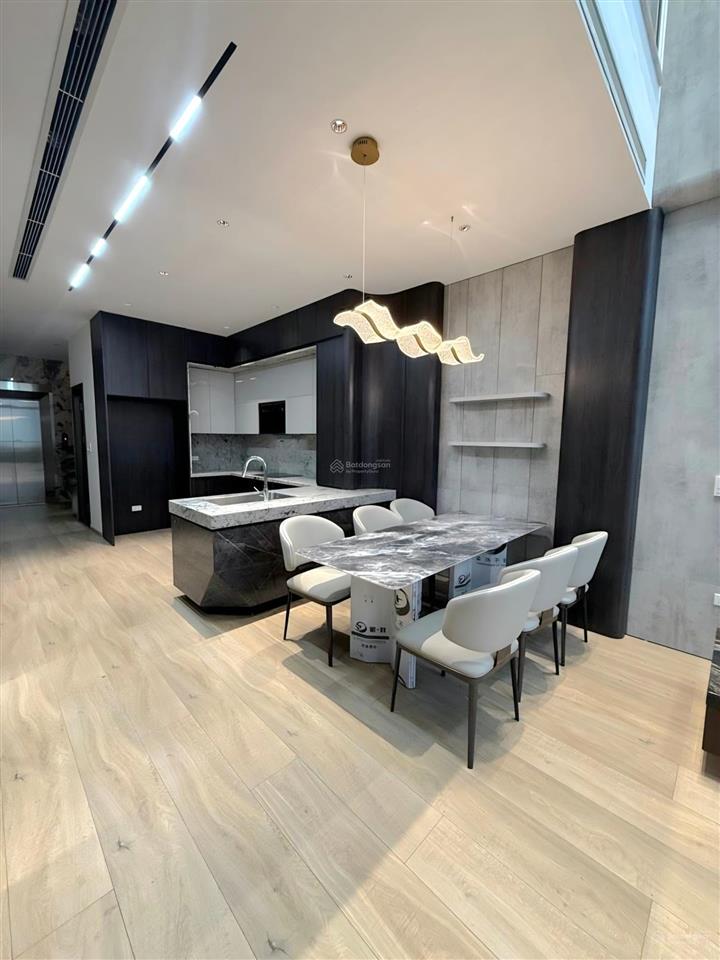 Bán nhà tđc long biên, bát khối, 76m2, 7 tầng, giá 27.9 tỷ, phân lô, ô tô tránh, vỉa hè thang máy