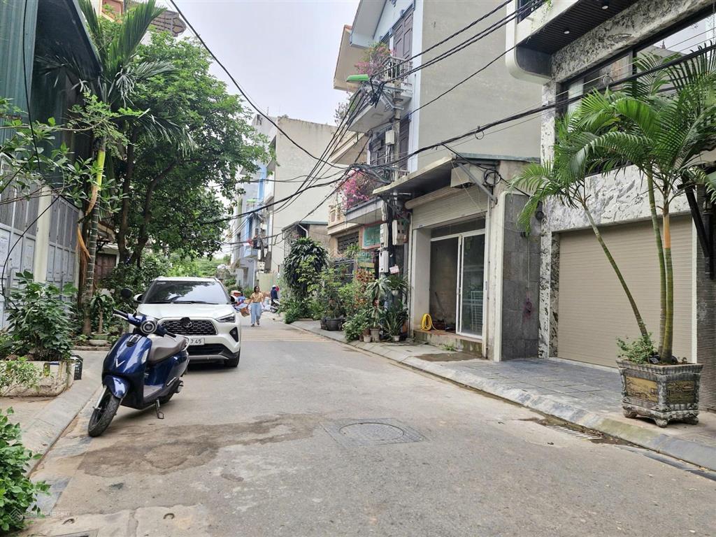 Bán nhà tđc long biên, bát khối, 76m2, 7 tầng, giá 27.9 tỷ, phân lô, ô tô tránh, vỉa hè thang máy