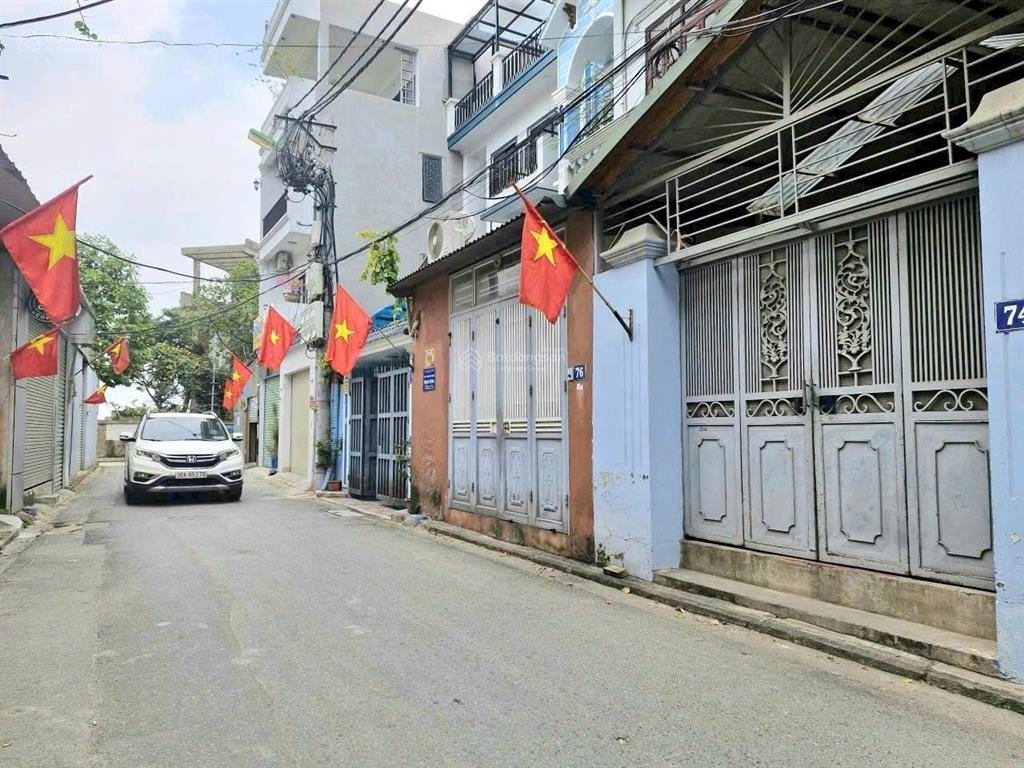 Bán nhà tư đình, cổ linh, 116m2, 4 tầng, giá 34.5 tỷ, phân lô, ô tô tránh, dân trí cao, kinh doanh