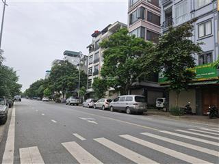 Bán đất thạch bàn, nguyễn văn linh, long biên, 70m2, mt 4m, giá 16 tỷ, ô tô tránh, ở tuyệt vời