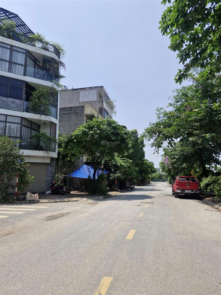 Bán đất nguyễn thời trung, thạch bàn, long biên, 90m2, 26.8 tỷ, phân lô, ô tô tránh, 2 thoáng, hiếm
