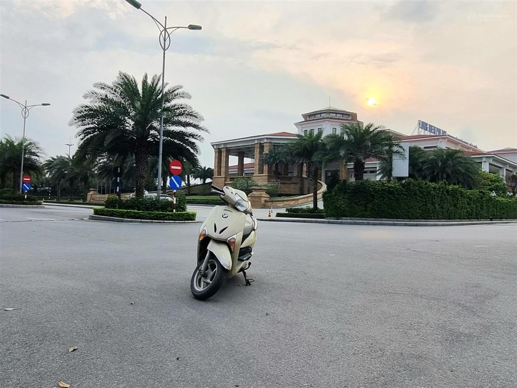 Bán đất 918 phúc đồng, long biên, 84m2, mt 5.5m, giá 25.5 tỷ, phân lô ô tô tránh vỉa hè, kinh doanh