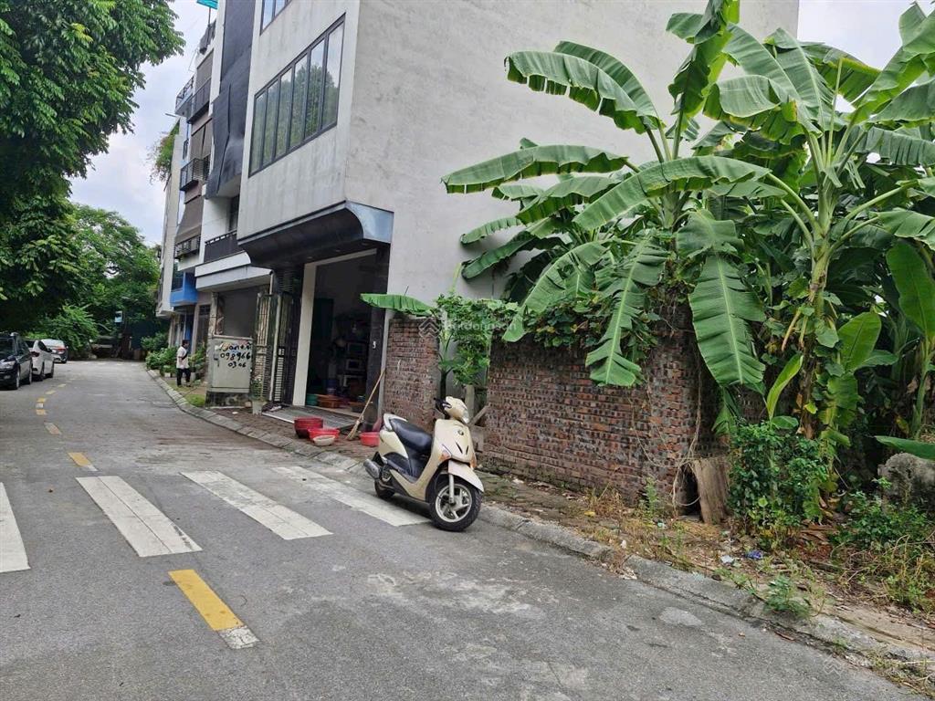 Bán đất đg hoa động, long biên, 66m2, mt 5.5m, giá 15.5 tỷ, phân lô ô tô tránh vỉa hè, view thoáng