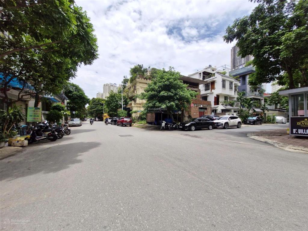 Bán biệt thự văn khê, hà đông, 210m2, 4 tầng, giá 59 tỷ, lô góc trung tâm kinh doanh dòng tiền đỉnh