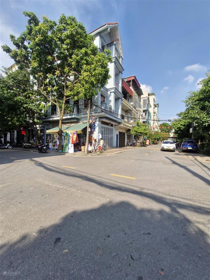 Bán đất đàm quang trung, long biên, 83m2, giá 25,5 tỷ, phân lô, ô tô tránh, vỉa hè, kinh doanh