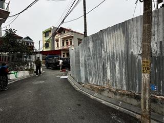 Trung tâm hành chính đông anh chân cầu nhật tân nằm giữa vin cổ loa và tháp tài chính nhật bản