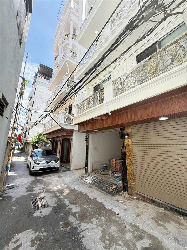 Lô góc  ngõ thông  phân lô  ô tô vào nhà  nhà mới  thang máy  thông sàn  cực hiếm