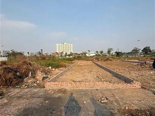 Phân lô tđc ngọc thuỵ hàng kín giá f0 đường oto tránh vỉa hè cạnh hồ điều hoà nằm sát chung cư