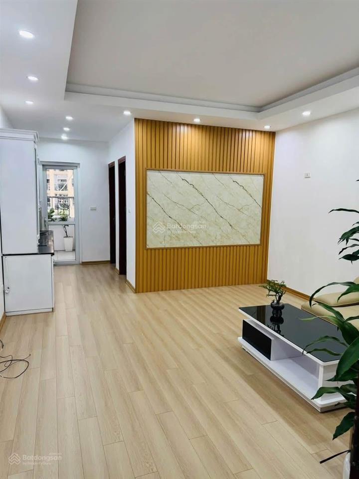 Bán chung cư kim văn kim lũ 45m2 sổ đỏ chính chủ 2,7 tỷ