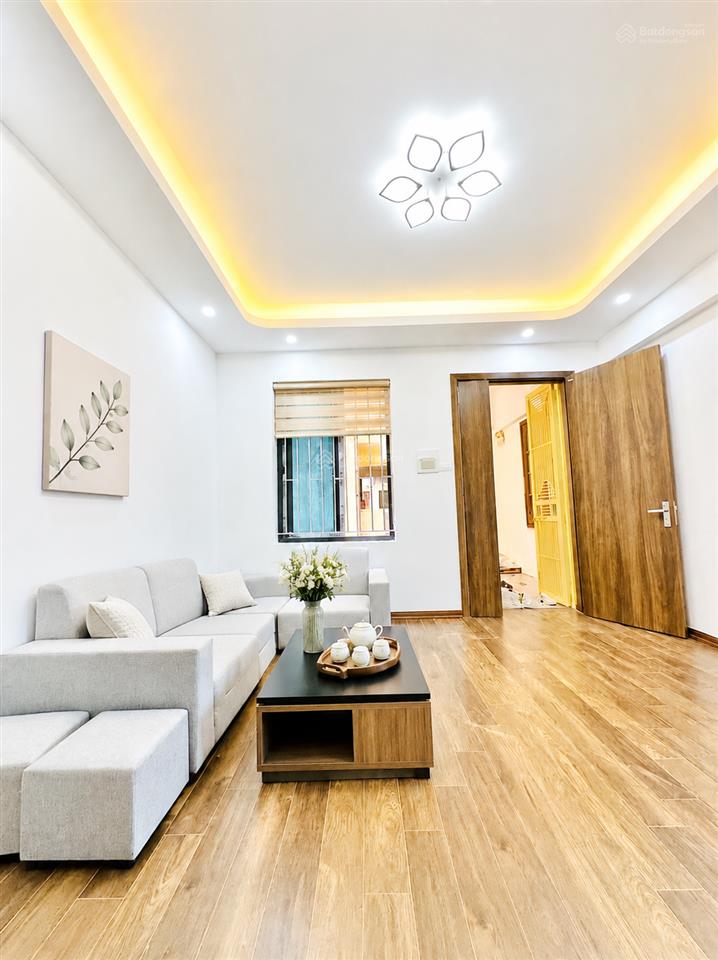 Chỉ 3.8 tỷ căn hộ 60m2 sổ đỏ chính chủ chung cư linh đàm