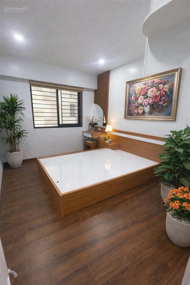 Bán chung cư ct3 tây nam linh đàm 65m2 giá 4,4 tỷ sổ đỏ chính chủ