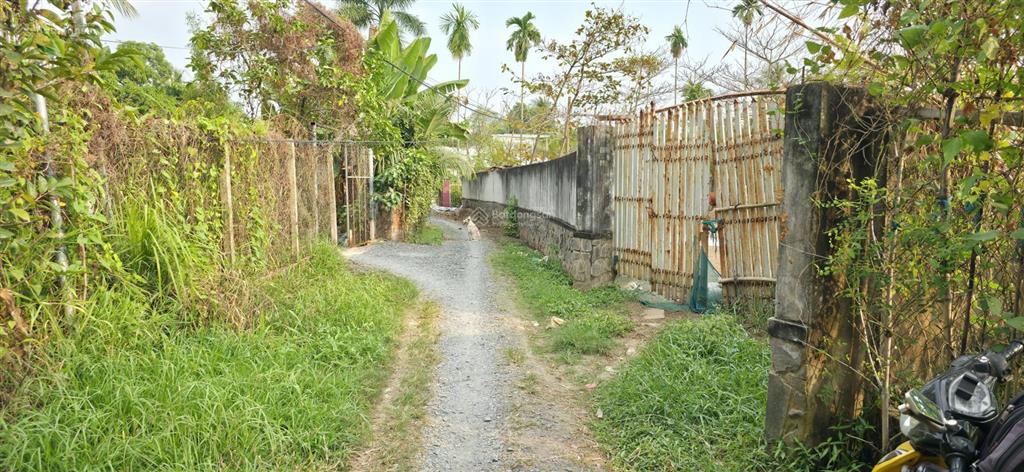 Bán 1.114m2 (32x34m), có 272m2 thổ cư, gần khu làng đh, giá chỉ 10,5 tỷ. p long phước, quận 9, hcm