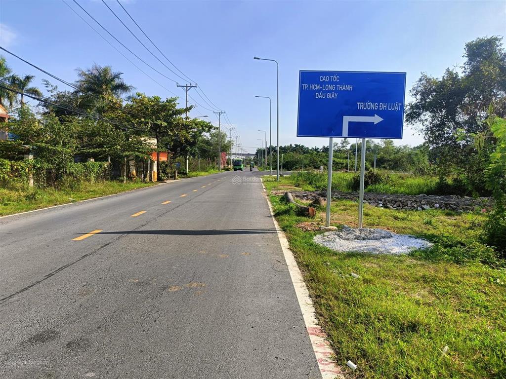 Đất thổ cư 200m2 (6x33) gần làng đại học, đường nhựa 6m, cách mt long phước 40m, p long phước, q9