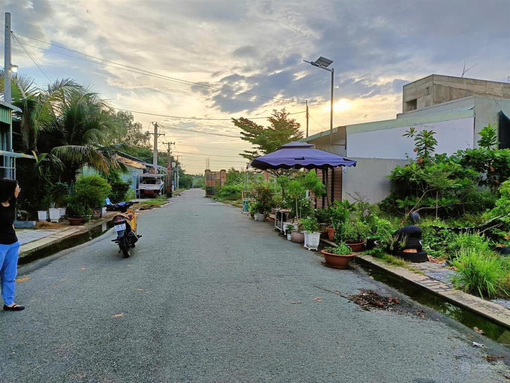 Bán lô đất 66m2, view sông da blue diamond riverside, giá tốt p long phước, q9 cũ, tp hcm