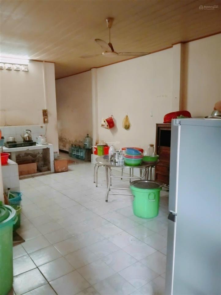 Chủ cần tiền giảm sâu bán nhà riêng tại p cát lái, q2 cũ giá 18,5 tỷ, 256m2 thổ cư ngang 7,7m x 32m