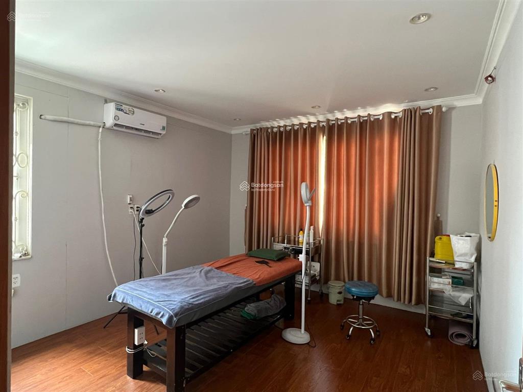 Bán biệt thự tân bình f7 7x20 3 lầu st nhà mới đầy đủ nội thất khu dân trí cao 30t5 tl