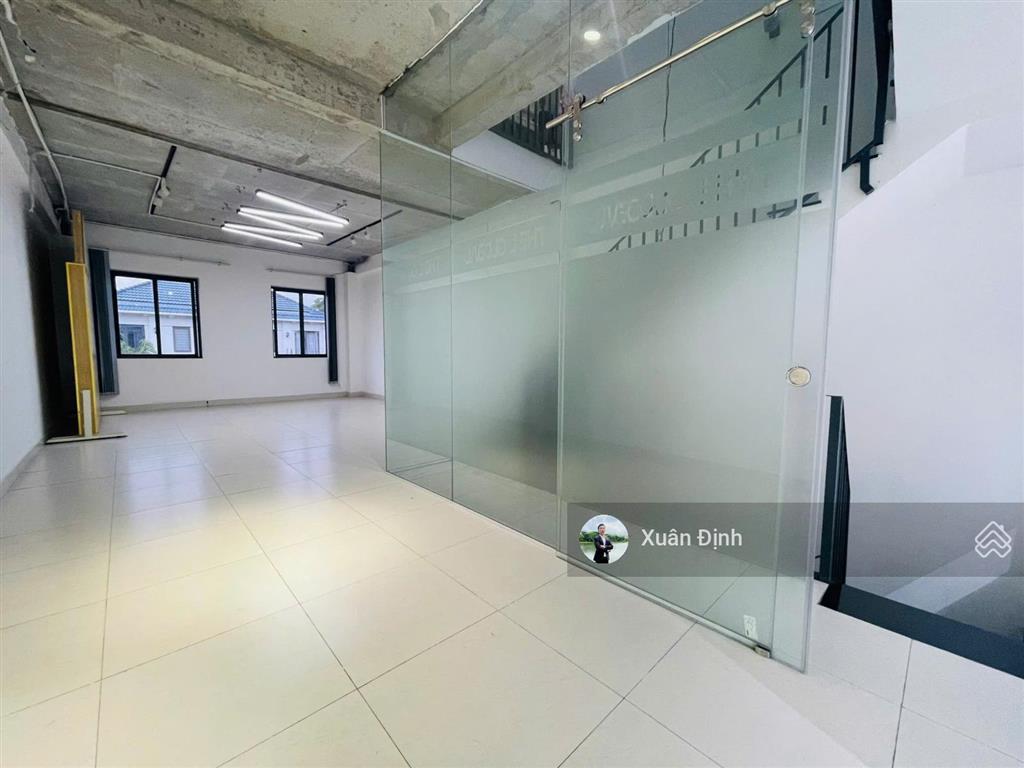 Bán gấp nhà phố lakeview city 5x20m 1 trệt 3 lầu hoàn thiện hướng nam chỉ 20,5 tỷ hđmb