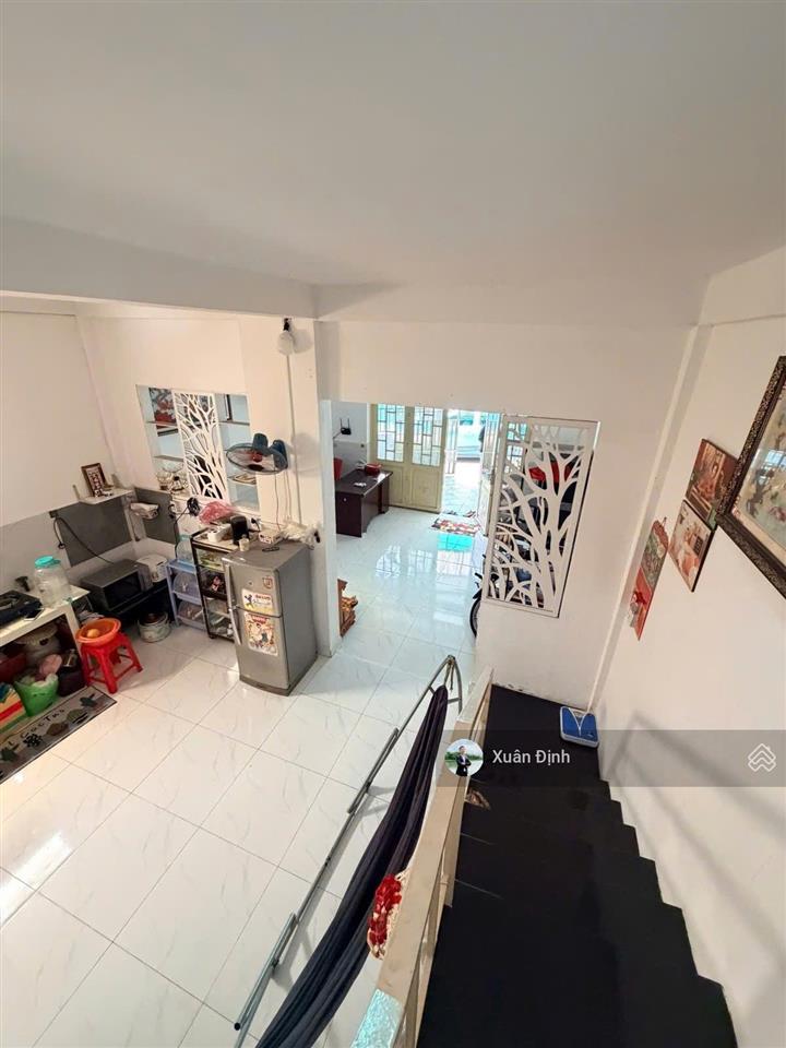 Nhà riêng mặt tiền bình trưng q2 72m2 2 tầng 3pn đang cho thuê 8tr gần nguyễn thị định giá 8.1 tỷ