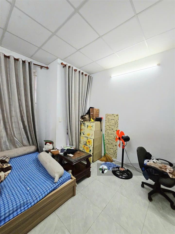 Nhà ngon võ văn hát, 4,85 tỷ, sổ cn 51m2 chẵn, 3 tầng hoàn công chuẩn, đường 6m, cực gấp bán