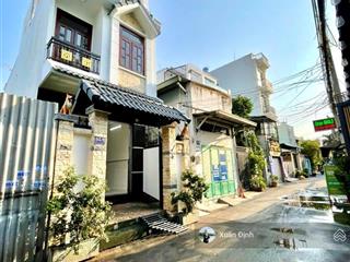[ tin vip] nhà hiệp bình chánh hxh rộng 69.7m2 3 tầng giảm hơn 1 tỷ chỉ còn 8.3 tỷ sổ hồng riêng
