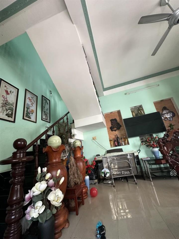 Bán đất tặng nhà 2 tầng mặt tiền đỗ xuân hợp, 490m dòng tiền 80 triệu/tháng. gần global city