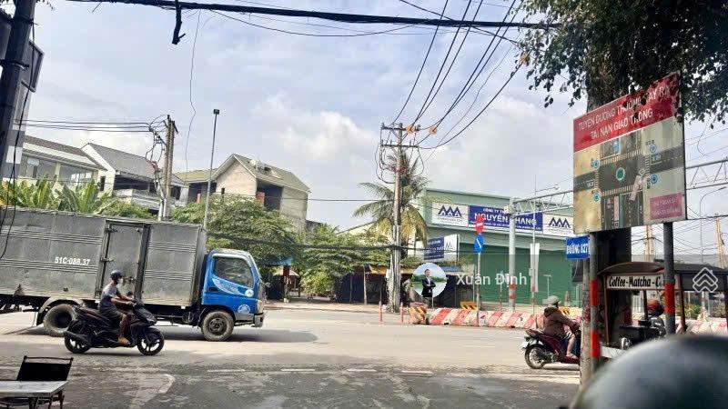 3.69 tỷ sở hữu đất phú hữu tp thủ đức 52m² xe hơi đậu cửa gần võ chí công và cao tốc, shr